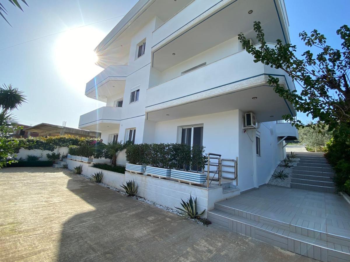 Hotel Vila Ali Ксамил Екстериор снимка