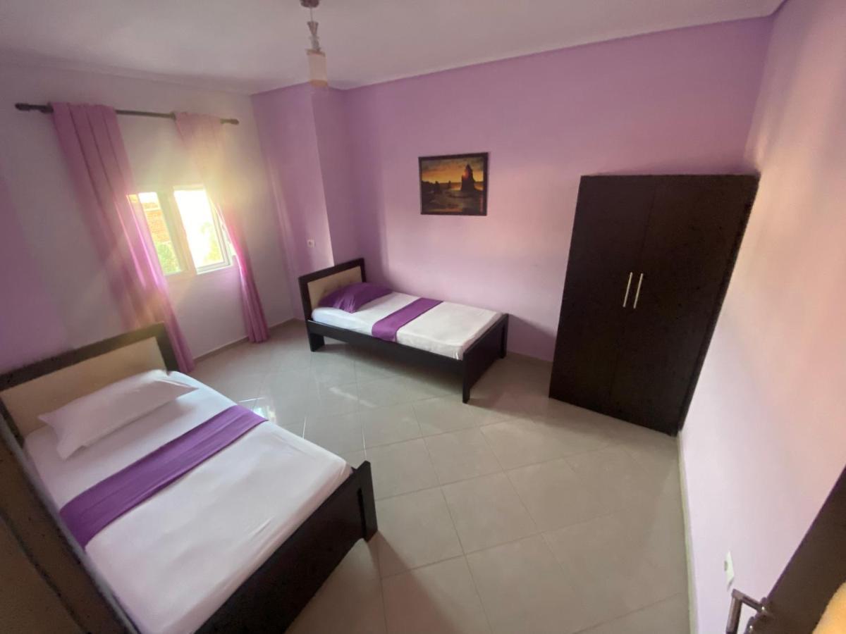 Hotel Vila Ali Ксамил Екстериор снимка